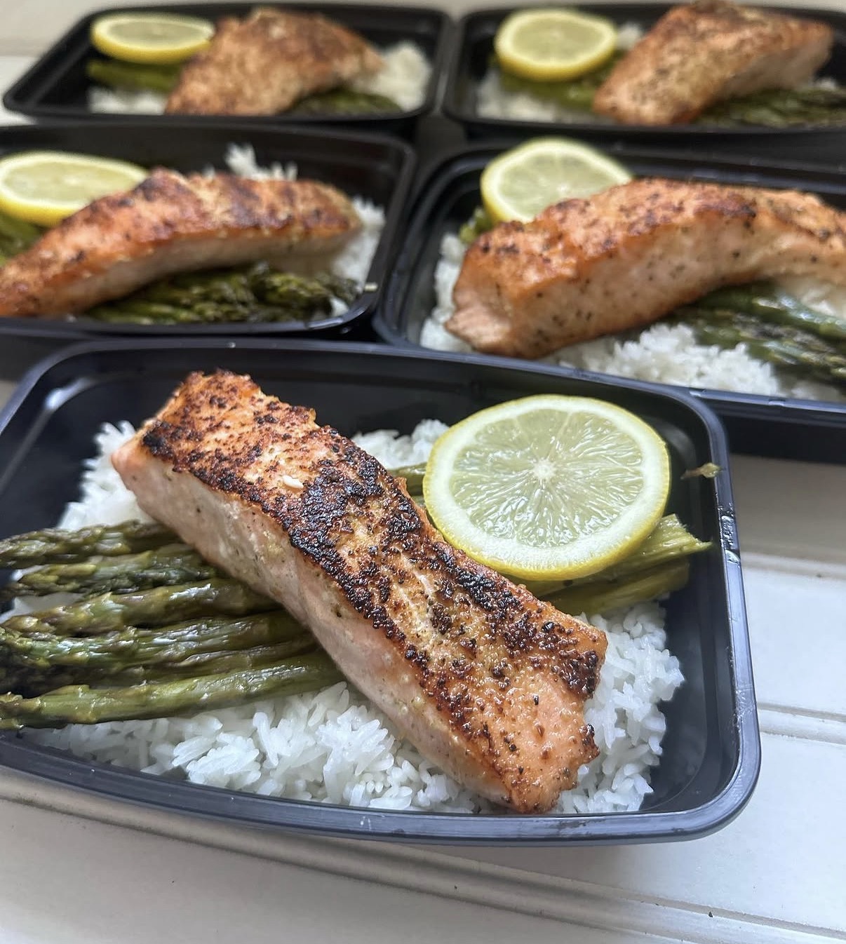 Salmon asparagus